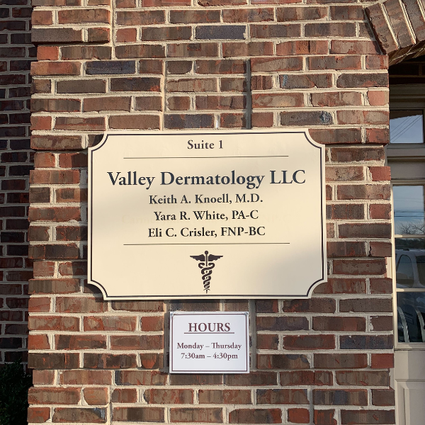 Valley Dermatology Combined Signs